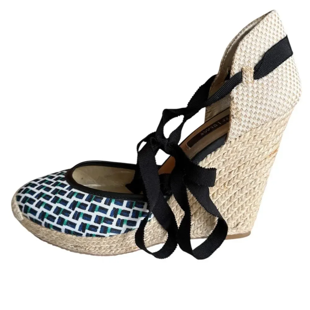 White House Black Market WHBM Preppy Fabric Espadrille Wedge Sandals 7.5